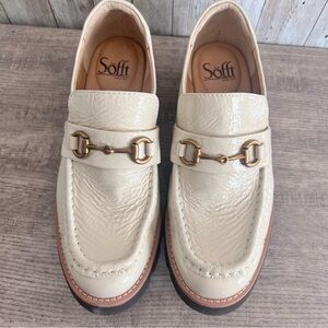 Sofft Prewitt Patent Leather Horsebit Ivory Loafers Size 6.5